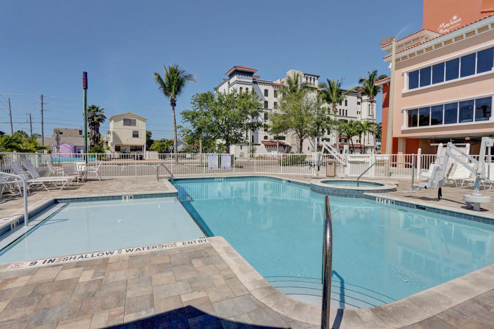 Madeira Bay Resort I 1505 St. Pete Beach Exteriör bild